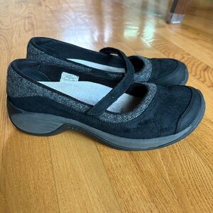 Merrell Encore EMME Black Shoes Suede Fabric Mary Janes Casual Womens Size 8M